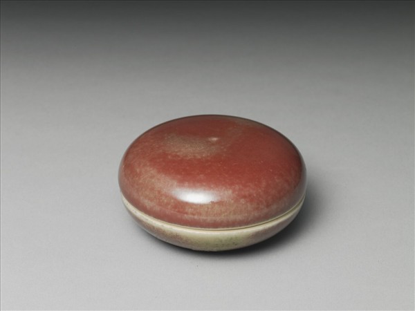 霽紅釉圓盒