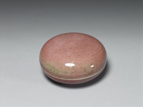 霽紅釉圓盒