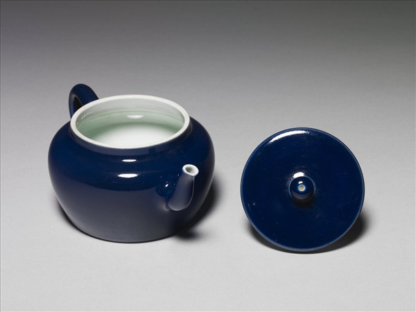 霽青釉茶壺