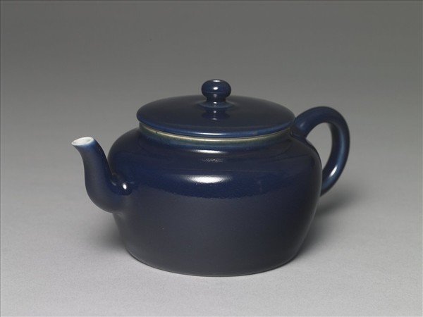 霽青釉茶壺