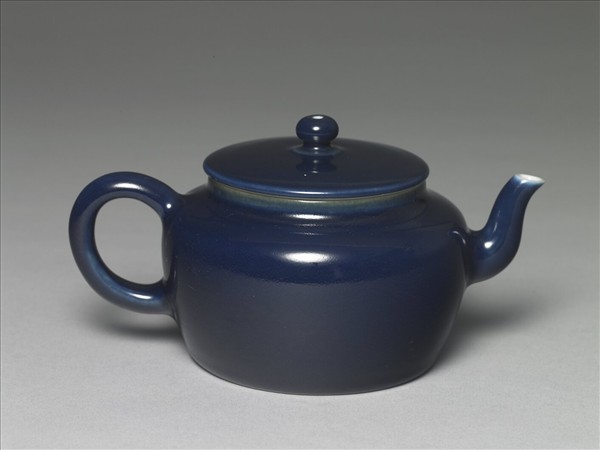 霽青釉茶壺