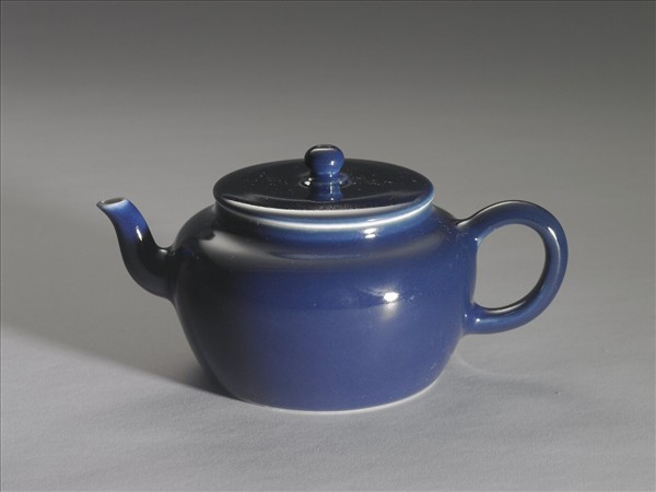 霽青釉茶壺