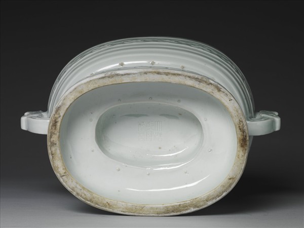 青白釉簋