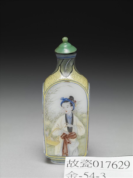 玻璃胎畫琺瑯人物鼻煙壺