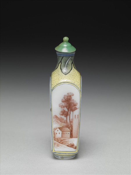 玻璃胎畫琺瑯人物鼻煙壺