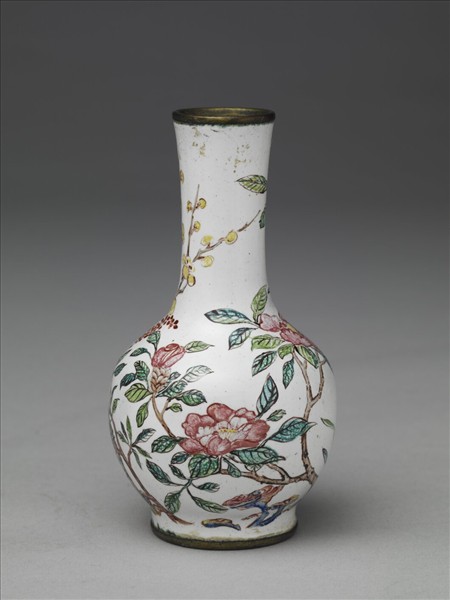 銅胎畫琺瑯歲朝圖瓶