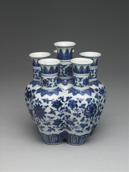 青花花卉紋六連瓶