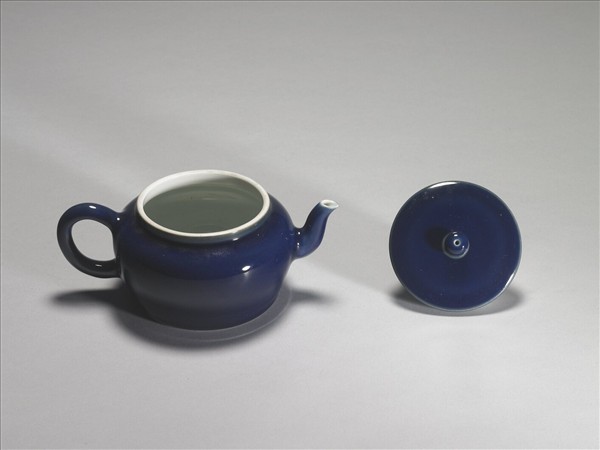 霽青釉茶壺