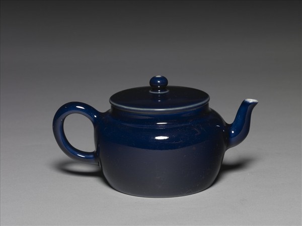 霽青釉茶壺