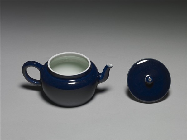 霽青釉茶壺