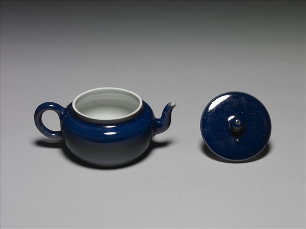 霽青釉茶壺