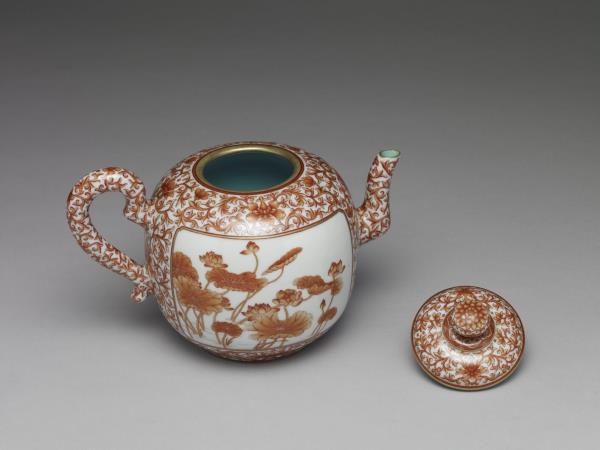 白瓷描紅荷露烹茶詩茶壺