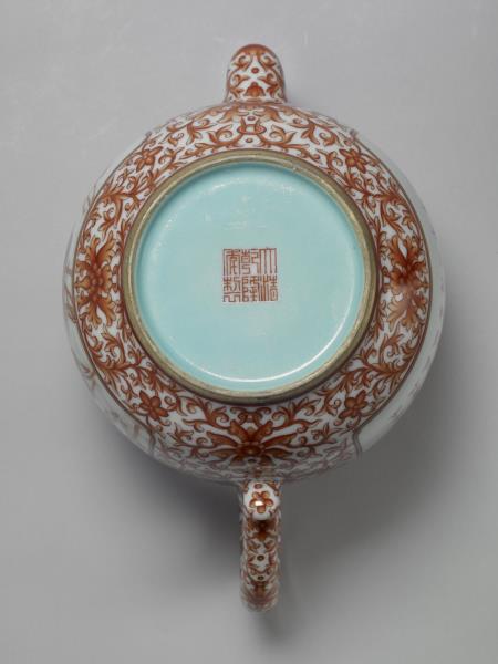 白瓷描紅荷露烹茶詩茶壺