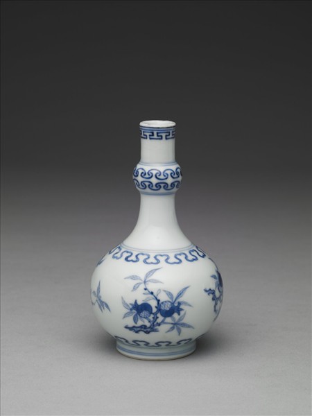 青花桃實石榴紋瓶