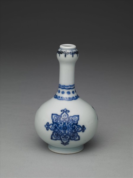 青花寶相花紋小瓶