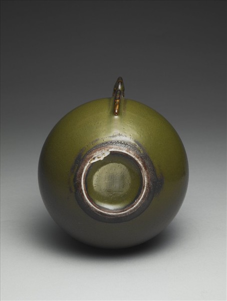 茶葉末釉螭耳花澆