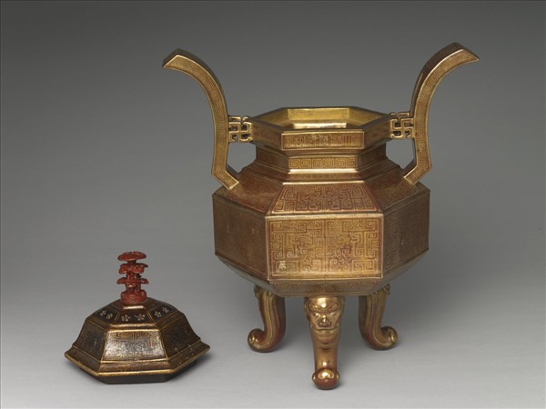 古銅釉鼎式六角爐