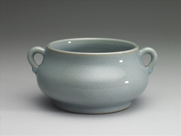 青瓷簋式爐