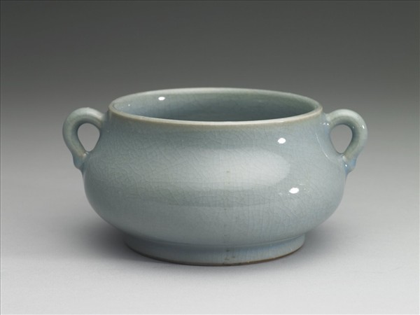 青瓷簋式爐