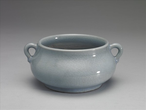 青瓷簋式爐