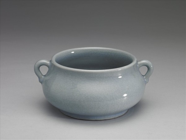 青瓷簋式爐