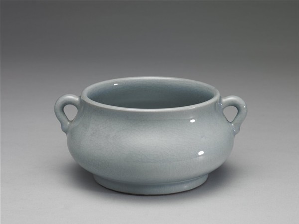 青瓷簋式爐