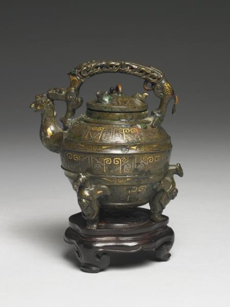 嵌金銀天雞首提梁盉