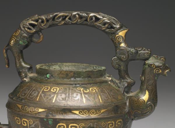 嵌金銀天雞首提梁盉