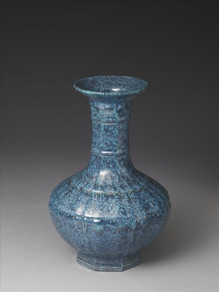 爐鈞釉八方盤口長頸瓶