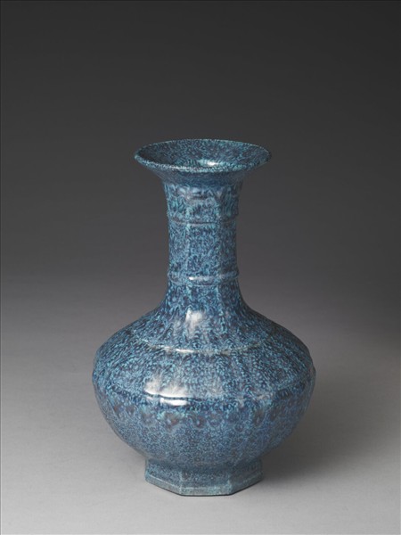 爐鈞釉八方盤口長頸瓶