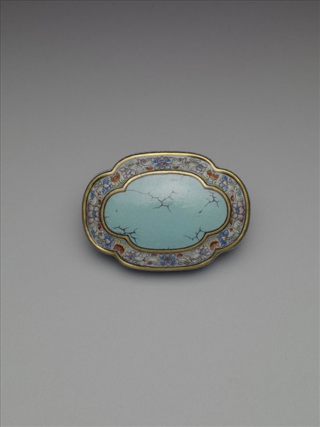 清 粉彩松石色描金帶扣