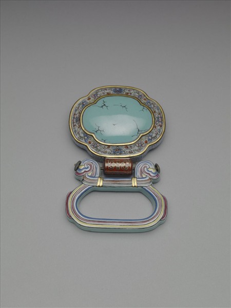 清 粉彩松石色描金帶板