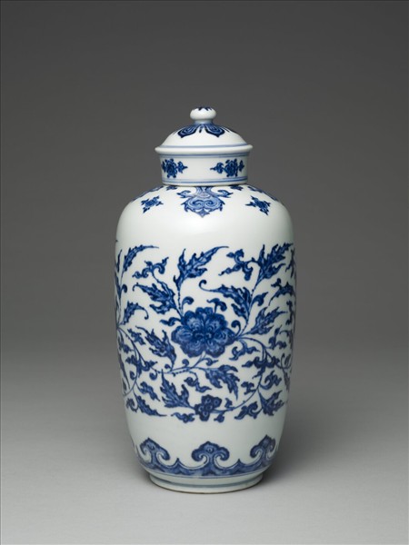 青花纏枝花卉紋蓋罐