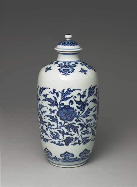 青花纏枝花卉紋蓋罐
