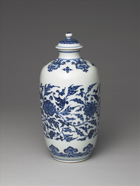 青花纏枝花卉紋蓋罐