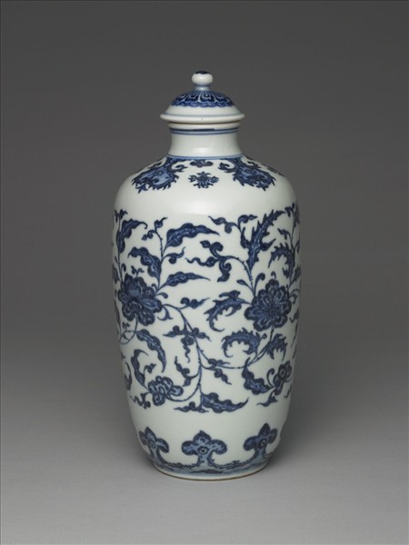 青花纏枝花卉紋蓋罐