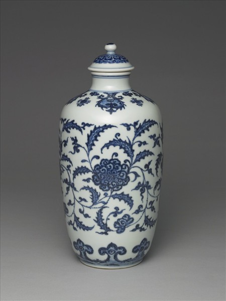 青花纏枝花卉紋蓋罐