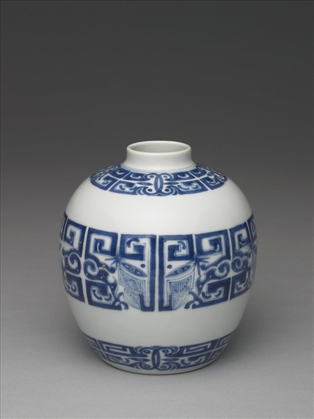 青花罐