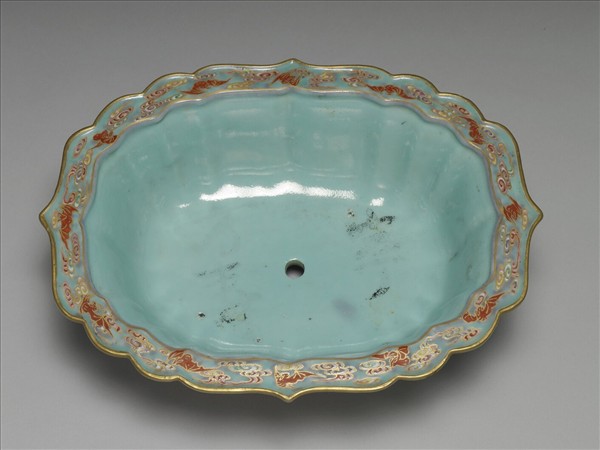 洋彩綠地雜寶紋盆