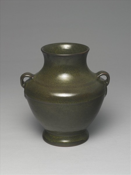 茶葉末釉雙耳壺