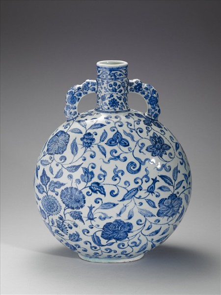 青花花卉紋雙耳扁壺