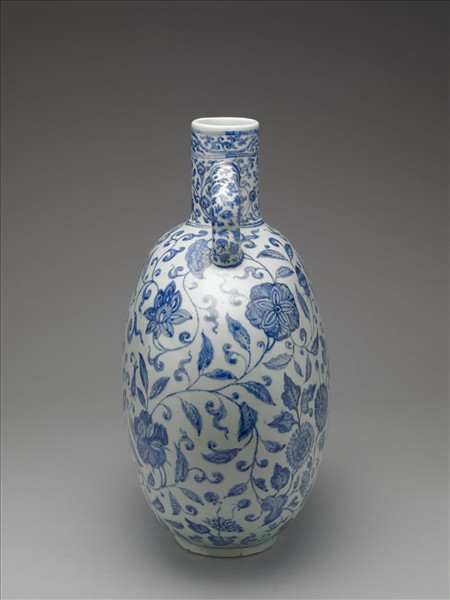 青花花卉紋雙耳扁壺