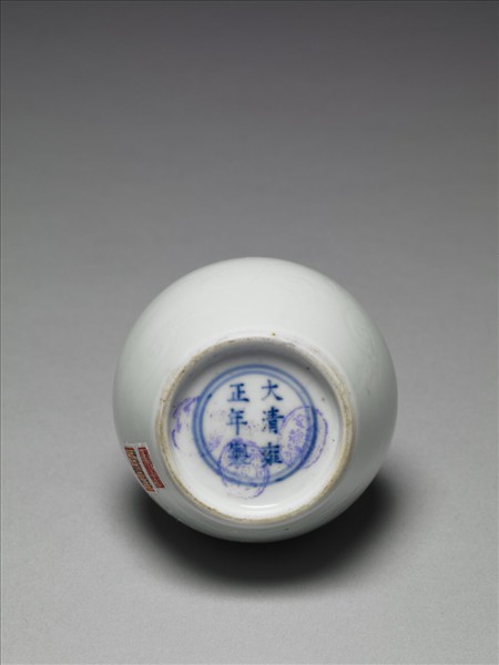 白瓷直口匙箸瓶