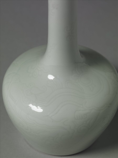 白瓷直口匙箸瓶