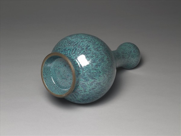 爐鈞釉蒜頭瓶