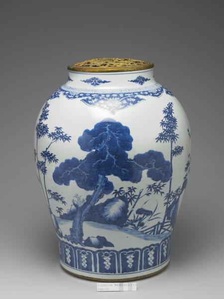 青花歲寒三友圖罐（附金屬膽）