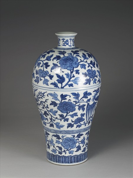 青花鳳凰牡丹紋梅瓶