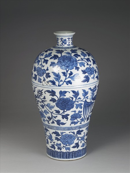 青花鳳凰牡丹紋梅瓶