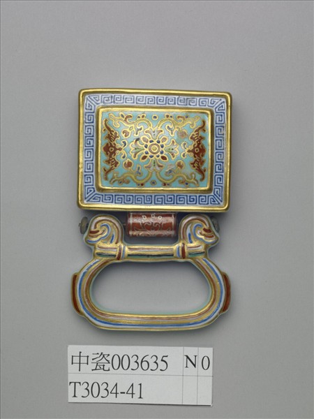 粉彩番蓮紋描金帶板