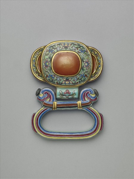 粉彩番蓮紋描金帶板